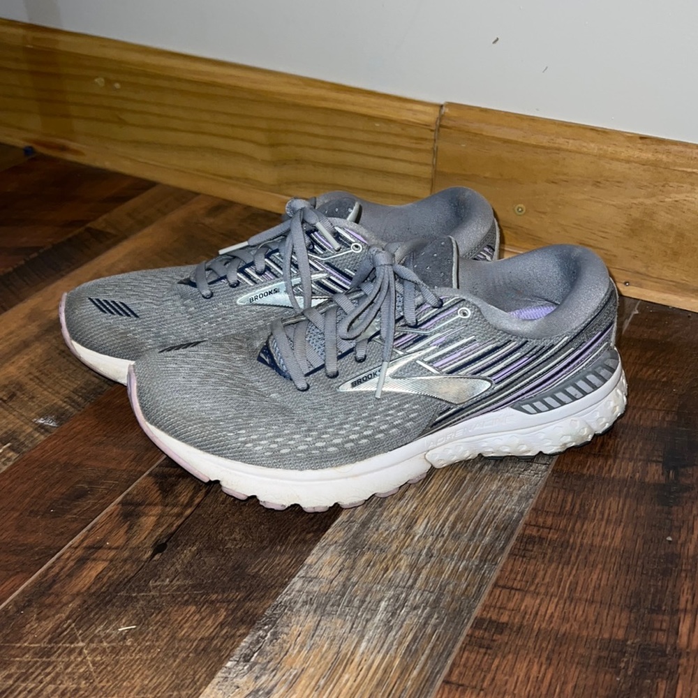 Womens Brooks Adrenaline